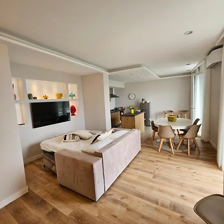 Casa Cali Bed & Breakfast *