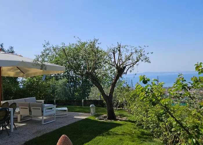 Bed and Breakfast Casa Cali 4*